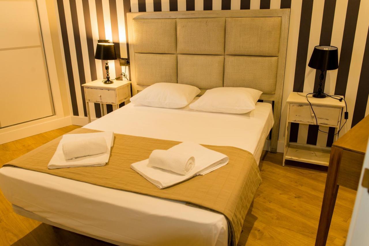 Ab Apartamentos Museum Malaga Room photo